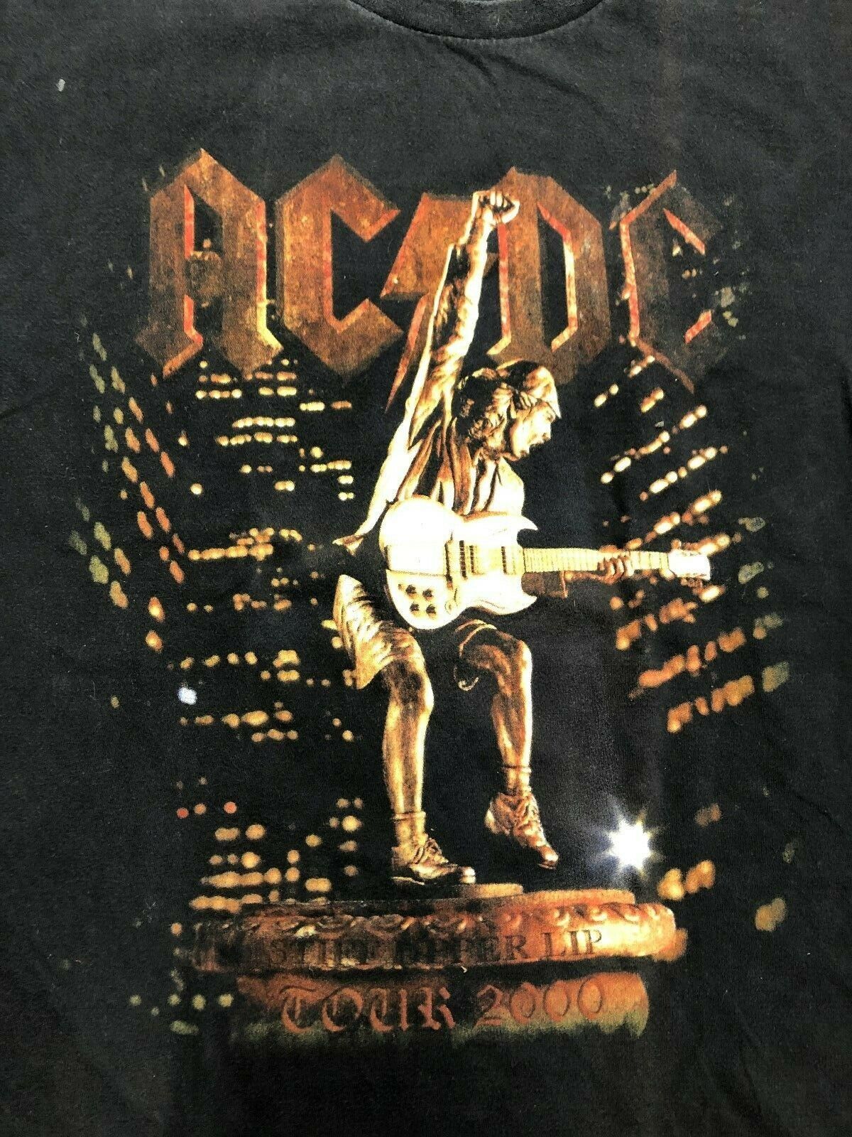 Vintage T Shirt - ACDC 2000 L Black RIP Tribute TOUR Stiff Upper Lip Red  Orange