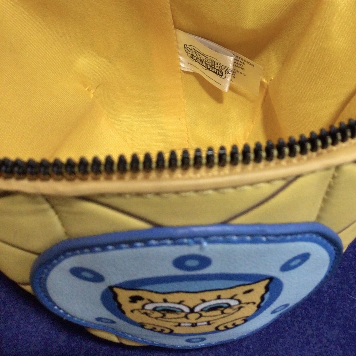 Spongebob Squarepants Pineapple House Purse Crossbody Bag  display picture 1
