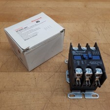 Honeywell DP3040C 5001 Definite Purpose Contactor, 3 Pole, 40A 208-220V, 50/60Hz