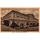 Vintage sepia postcard of Napoli’s Via Foria Museo Nazionale building with palm trees, street scenes, and “Napoli Via Foria e Museo Nazionale” text.