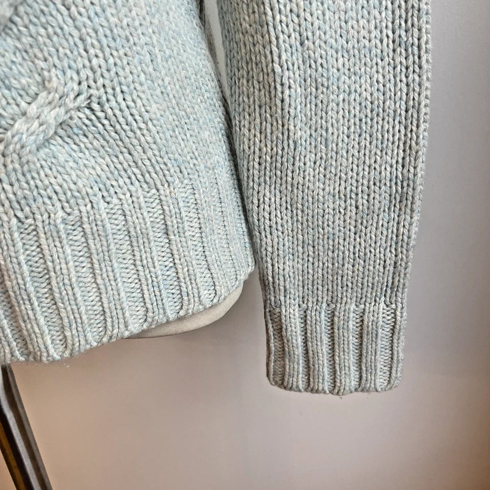 Suéter tejido con cable Saks Fifith Avenue cachemir seda lana azul crema Italia mediano Foto 2 de 4