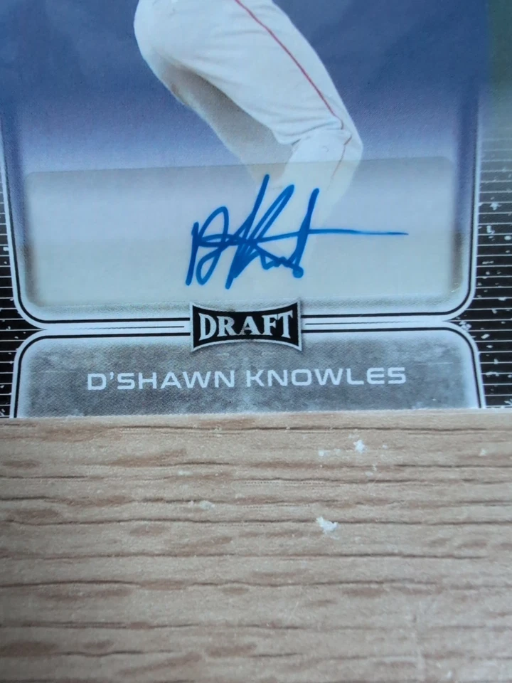 D’Shawn Knowles 2020 Leaf Draft Auto Rookie Autograph - Image 3 of 4