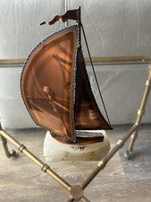 Scultura barca a vela in rame su base in marmo firmata John Demott