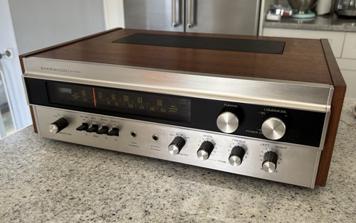 Vintage Sherwood S-7100 Receiver - Serviced - Pristine