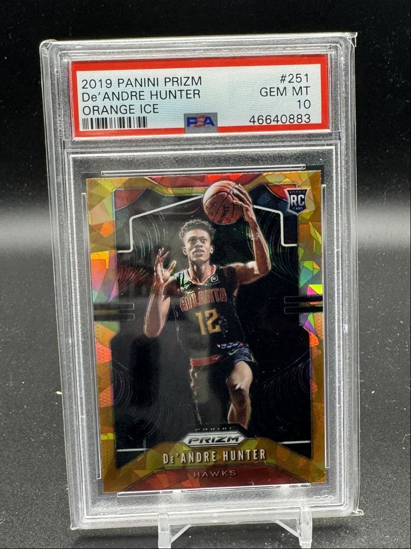 2019-20 Panini Prizm Prizms Orange Ice De'Andre Hunter Rookie PSA 10 Atlanta