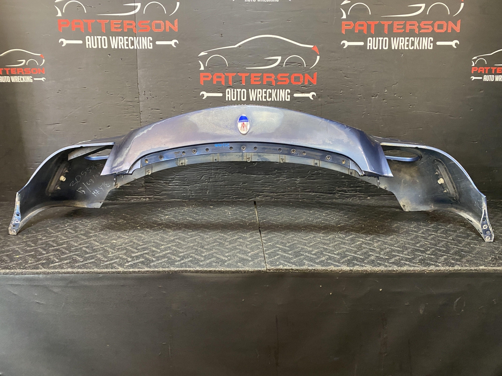 2006 MASERATI QUATTROPORT FRONT BUMPER COVER BLUE SEBRING METALLIC 203852