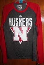 ADIDAS Men's Large RAGLAN SLEEVE SHIRT (red/gray Nebraska Huskers) EUC