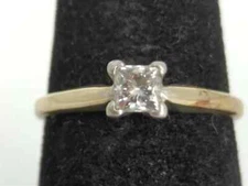 Zales PRINCESS CUT DIAMOND approx 0.38ct RING 18k YELLOW/WHITE Dual GOLD SIZE 7