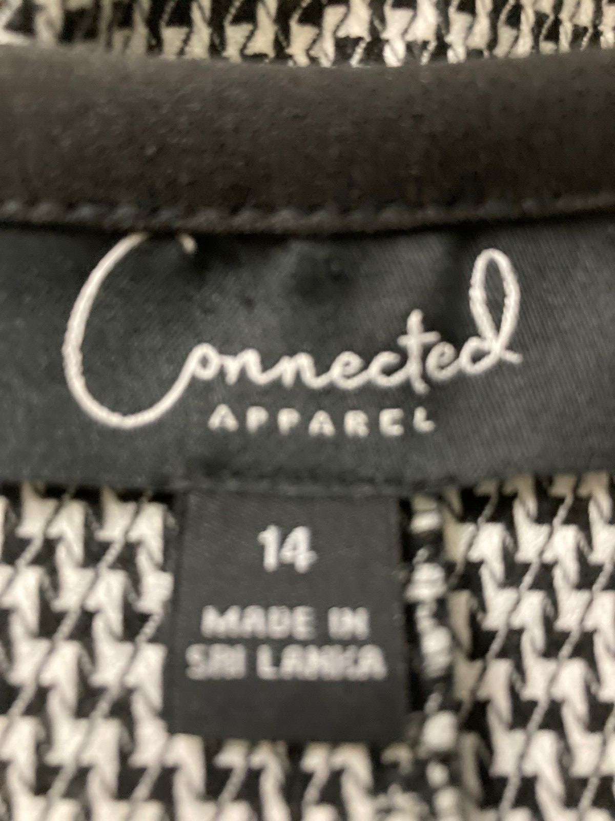 Connected Apparel (14) multicolor pullover short … - image 3