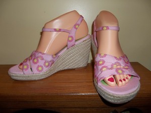 pink floral wedges