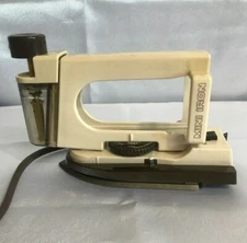  Travel Spray Iron Folding Handle Dual Voltage 2 Adaptors Included 120-240=Bag