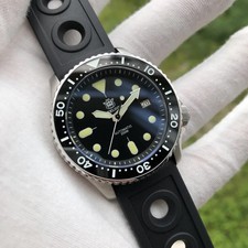 gosasa tritium luminous dive watch