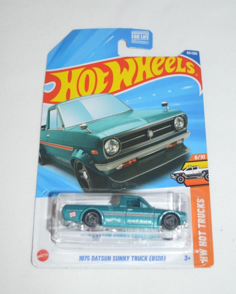 HOT WHEELS 2025 HW HOT TRUCKS - 1975 DATSUN SUNNY TRUCK ( B120