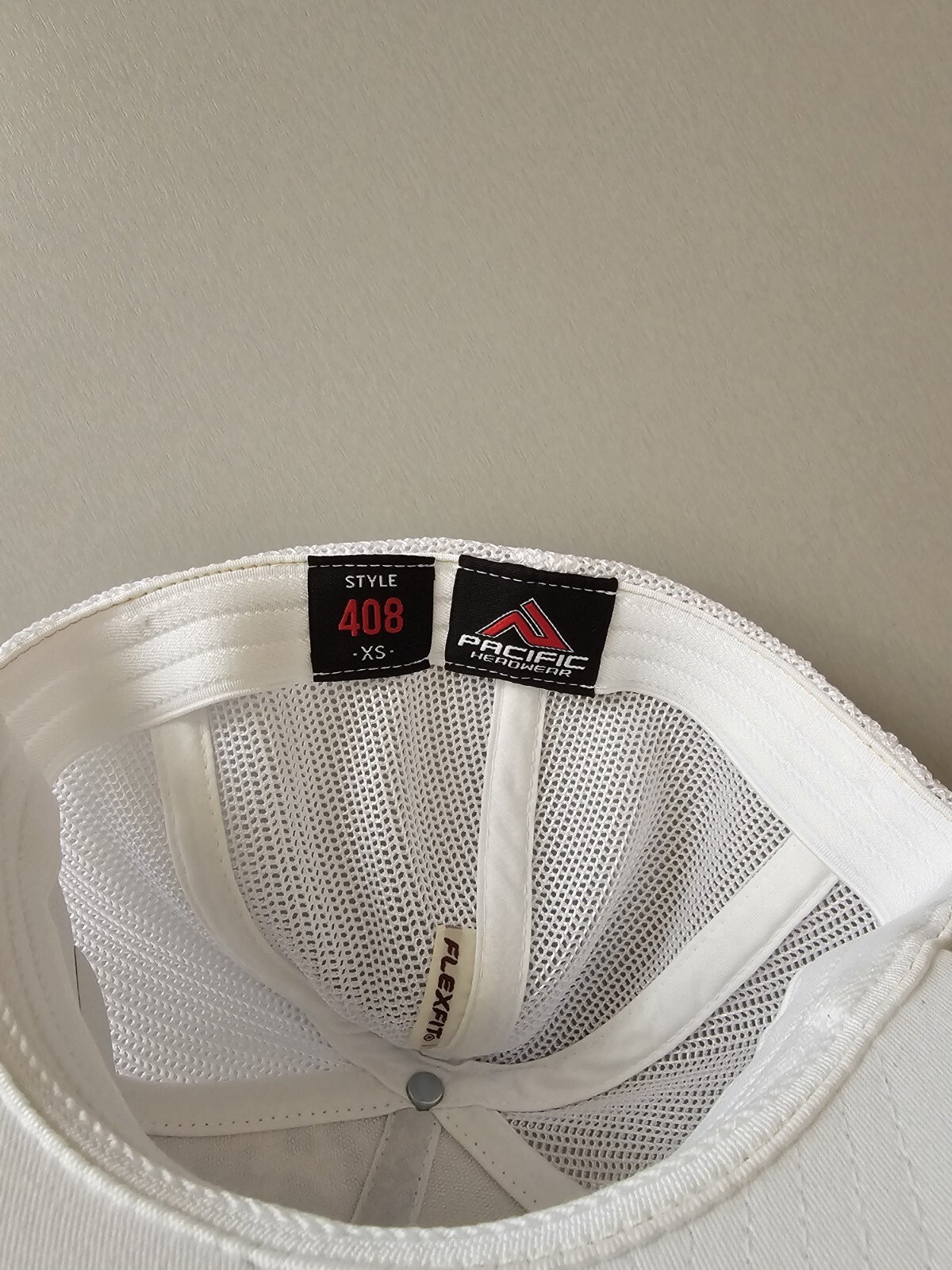&nbsp;Pacific Headwear&nbsp; Style 408 XS Flexfit. Brand New Cap.
