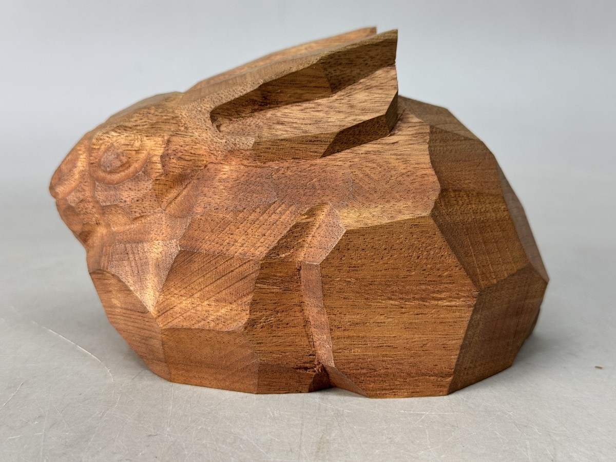 Y8687 OKIMONO wood carving Rabbit figurine signed box Japan