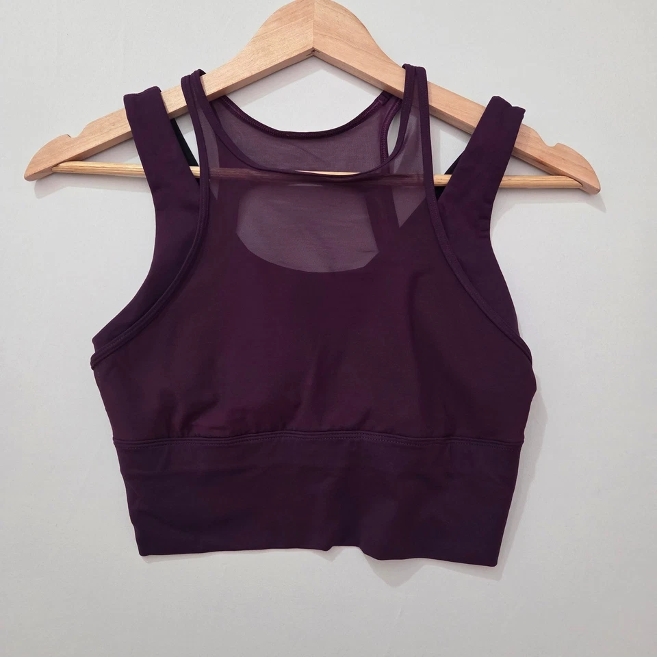 Sujetador deportivo Lululemon Double Tap II magenta más oscuro talla 6 entrenamiento fitness Foto 3 de 4