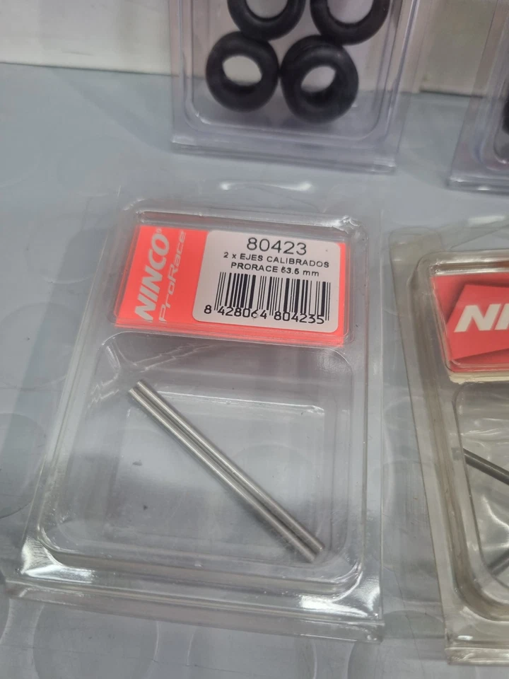 LOTTO RICAMBI NUOVI ORIGINALI SLOT CAR PISTA SCALA 1:32 NINCO - Immagine 3 di 4