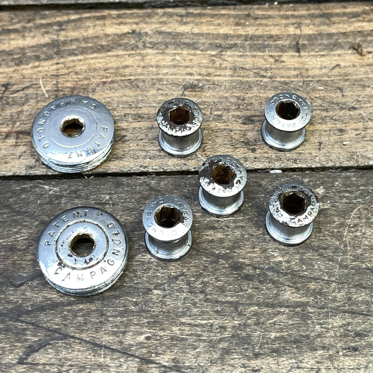 カイカイCAMPAGNOLO PATENT RECORDビンテージ Vintage Campagnolo Record Crank Arm Dust Cap Chainring Bolt Patent