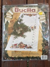 Bucilla Christmas Surprise 1993 Stamped Cross Stitch Table Runner 83074 NEW
