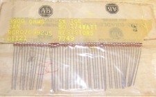 Lot 50 Allen Bradley JAN Resistor 3900 ohm 1/4 Watt  5% Original Package NOS