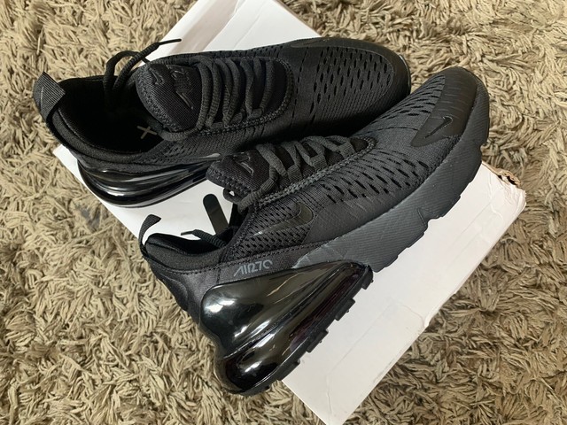 black nike air max womens trainers