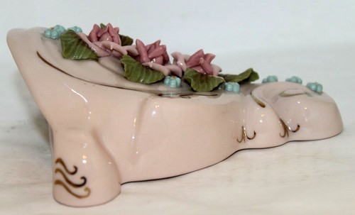 Reina Califa Bone China Wall Pocket with Applied Roses & 24kt Gold Trim Vintage - Picture 6 of 9