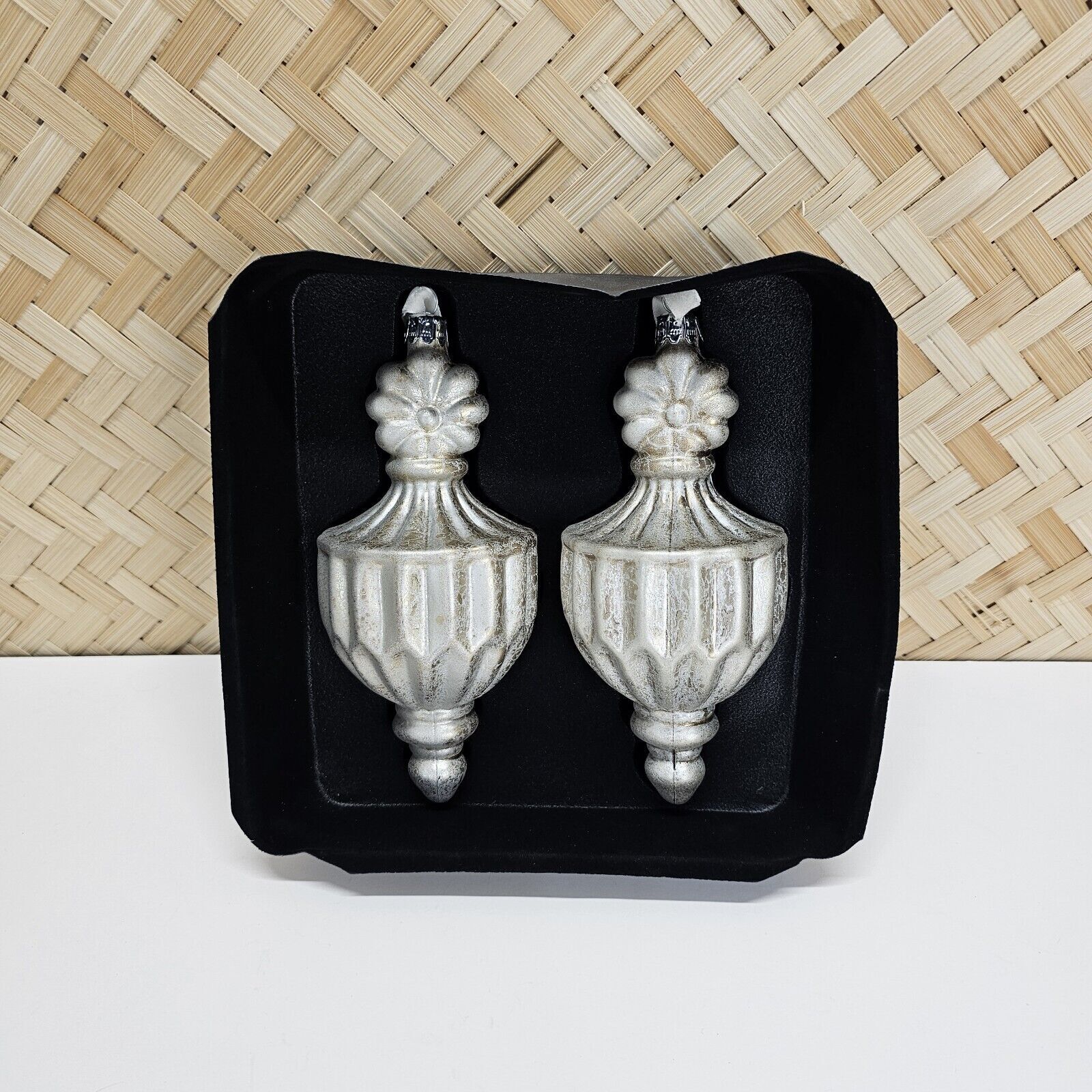 Southern Living 6-inch silver finial ornaments set of 2 with velvet ribbon new in box