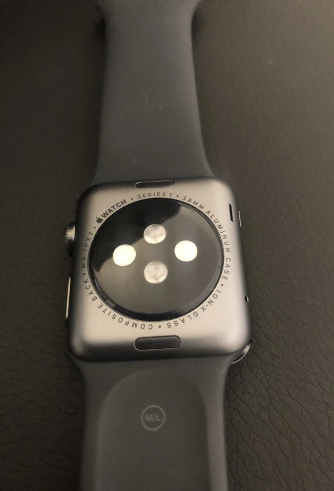 Apple Watch Series 1  - 38mm - Image 2 of 3