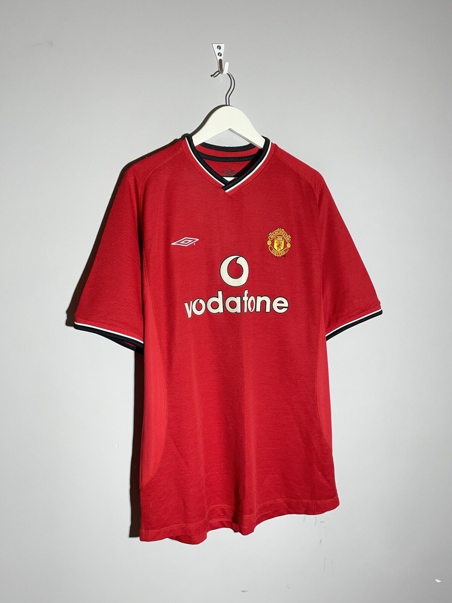 Manchester United Umbro Vintage 2001/02 Home Football Shirt Manchester United Umbro Vintage 2001/02 Home Football Shirt