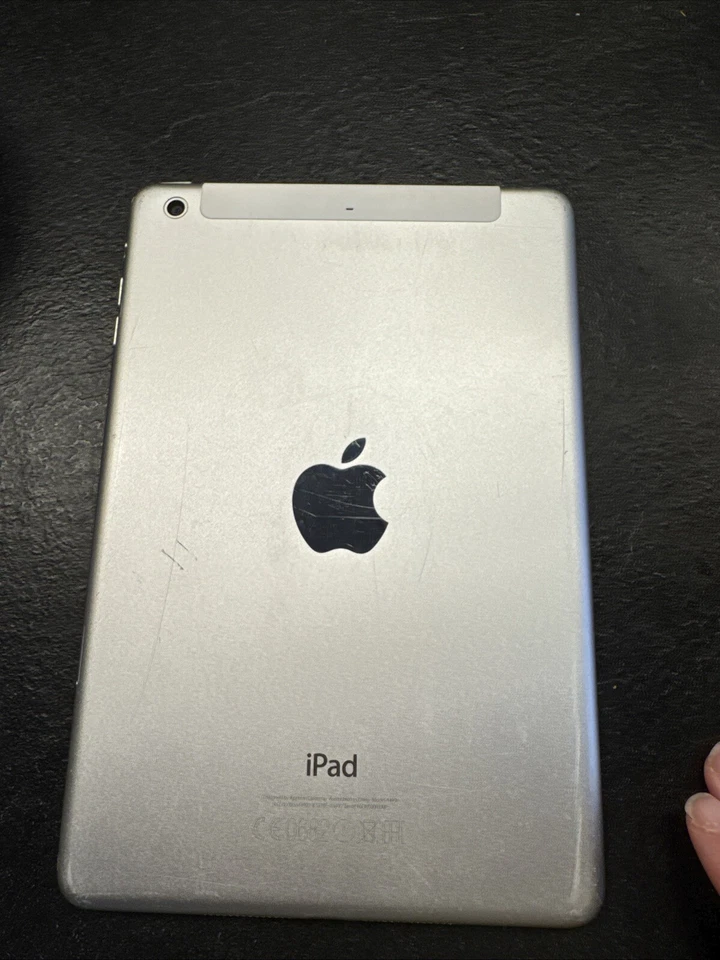 Apple iPad mini 2 · 64GB · Cellular, foto 3 di 5