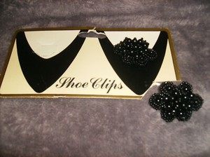Set/2 BLACK 6 PETAL BEAD Shoe Clips Great Gift DELUXE NEW #11