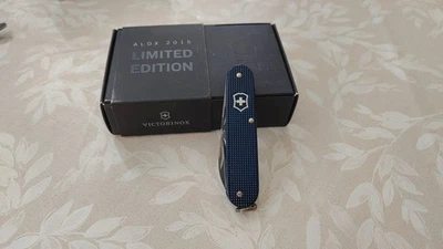 Victorinox Cadet steel blue Alox limited edition 2015 swiss army knife - Photo 1/4