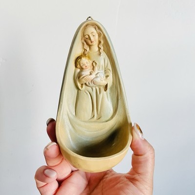 VTG  Religious Catholic French Holy Water Font Stoup Virgin Mary And Jesús 5x3