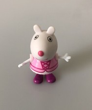 Peppa Pig Royal Court Suzy Sheep Toy Figure Pink Outfit 2.5  Tall