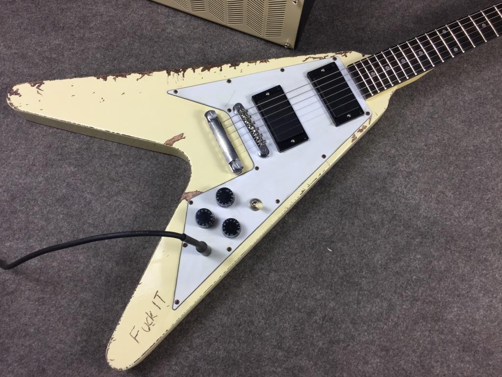 G*&様 Flying V エレキギター クリーム色 Hot Metallic White Cream