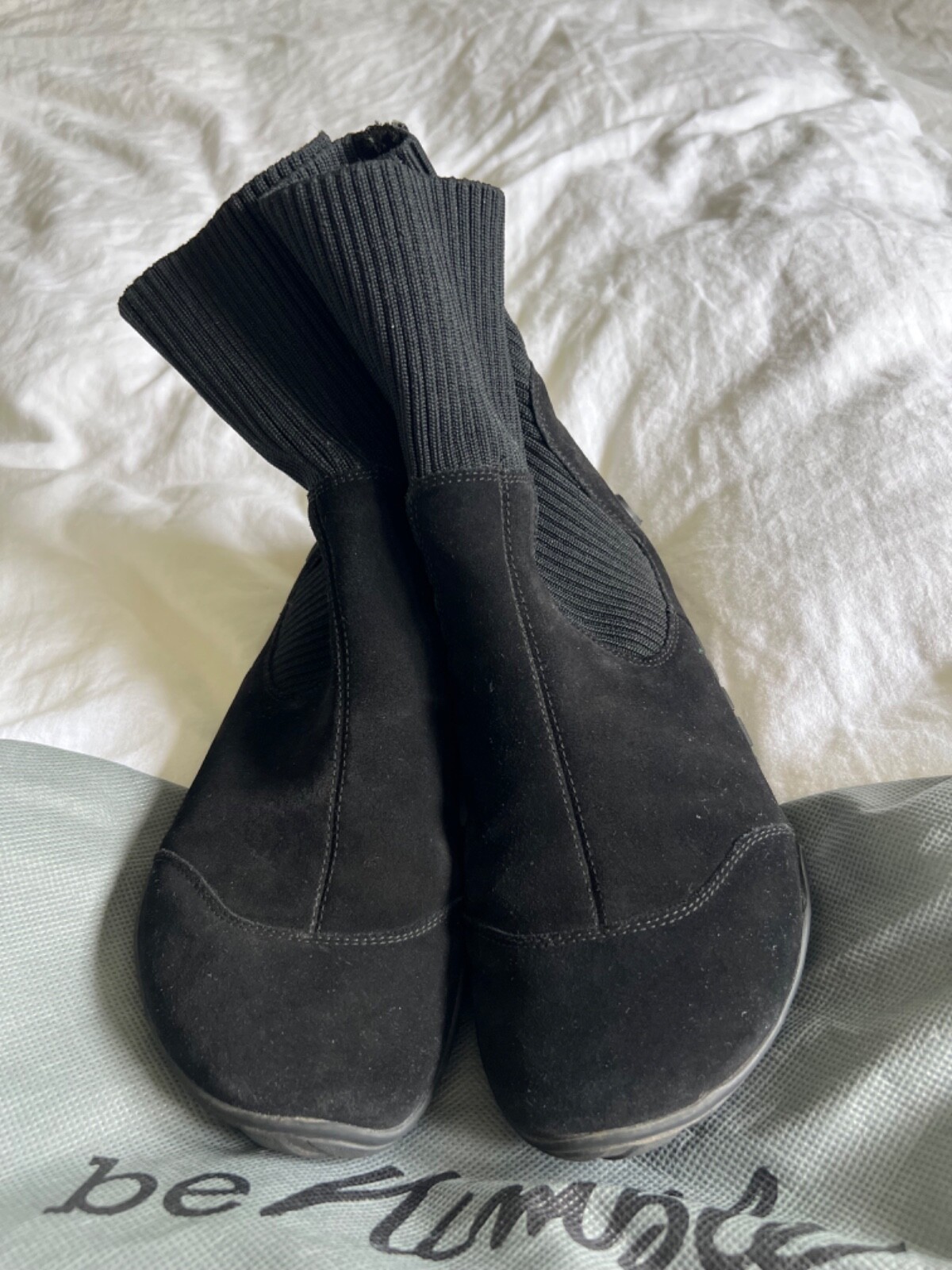 SAOLA Joe Nimble scarpe donna calze scalze suola Vibram nere