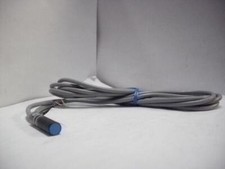FESTO SMEO-4-K-LED-24 15708 E507 PROXIMITY SENSOR 8MM