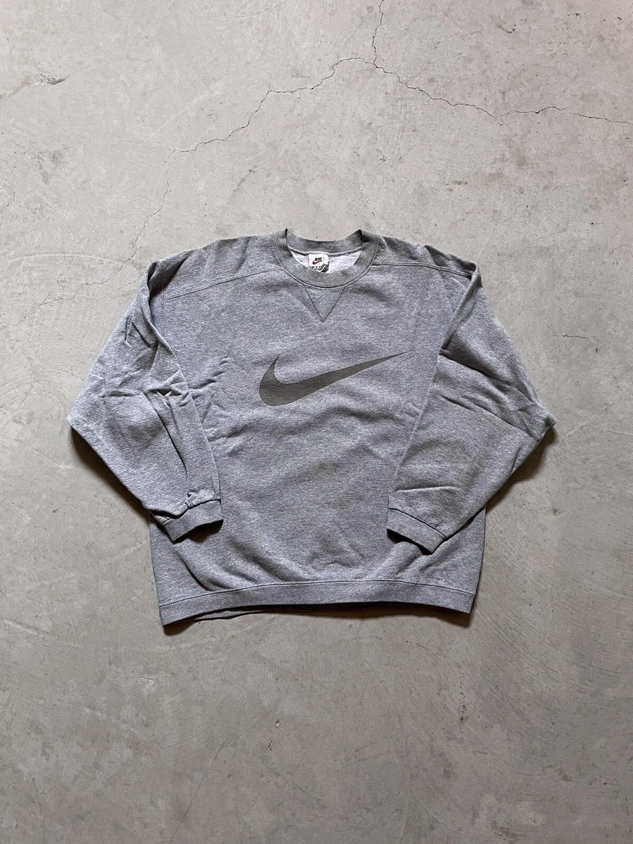 Nike grey deals crew neck sweatshirt