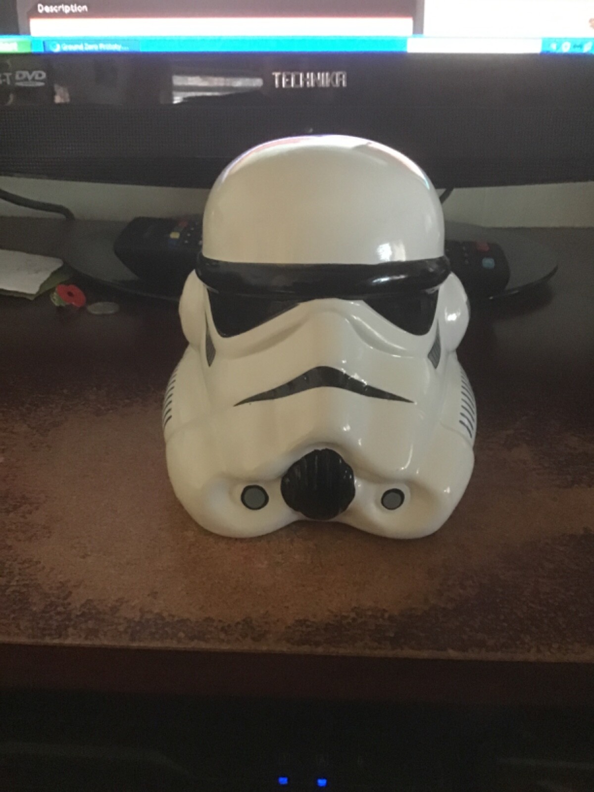 Picture 1 of 2