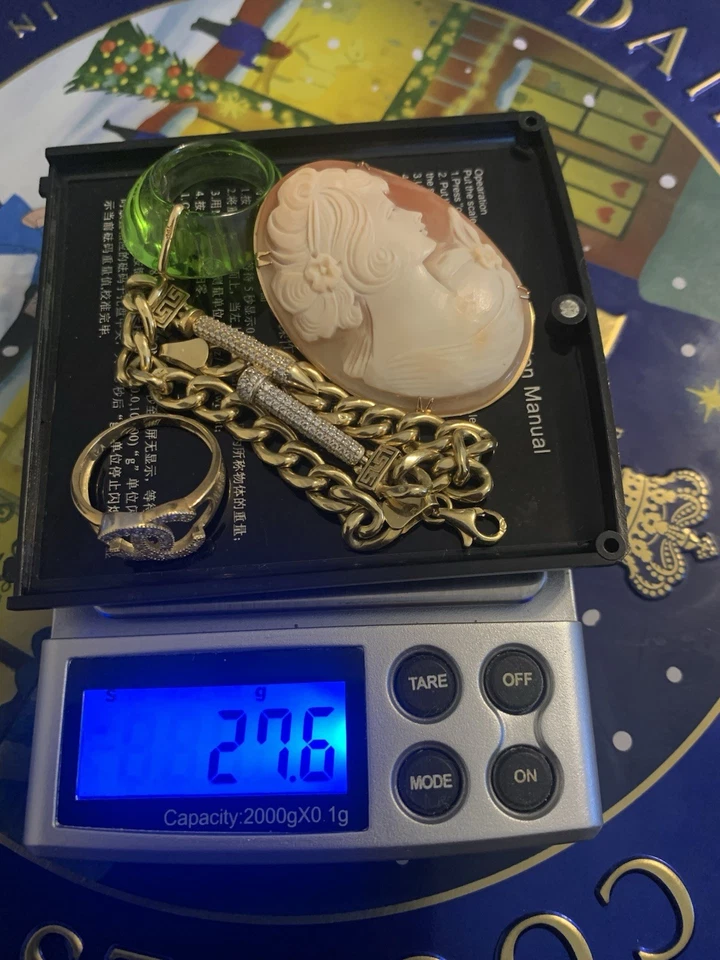 27.6 grams  fine yellow gold 18k RARE Collactian  NOT scrap - Image 3 of 4