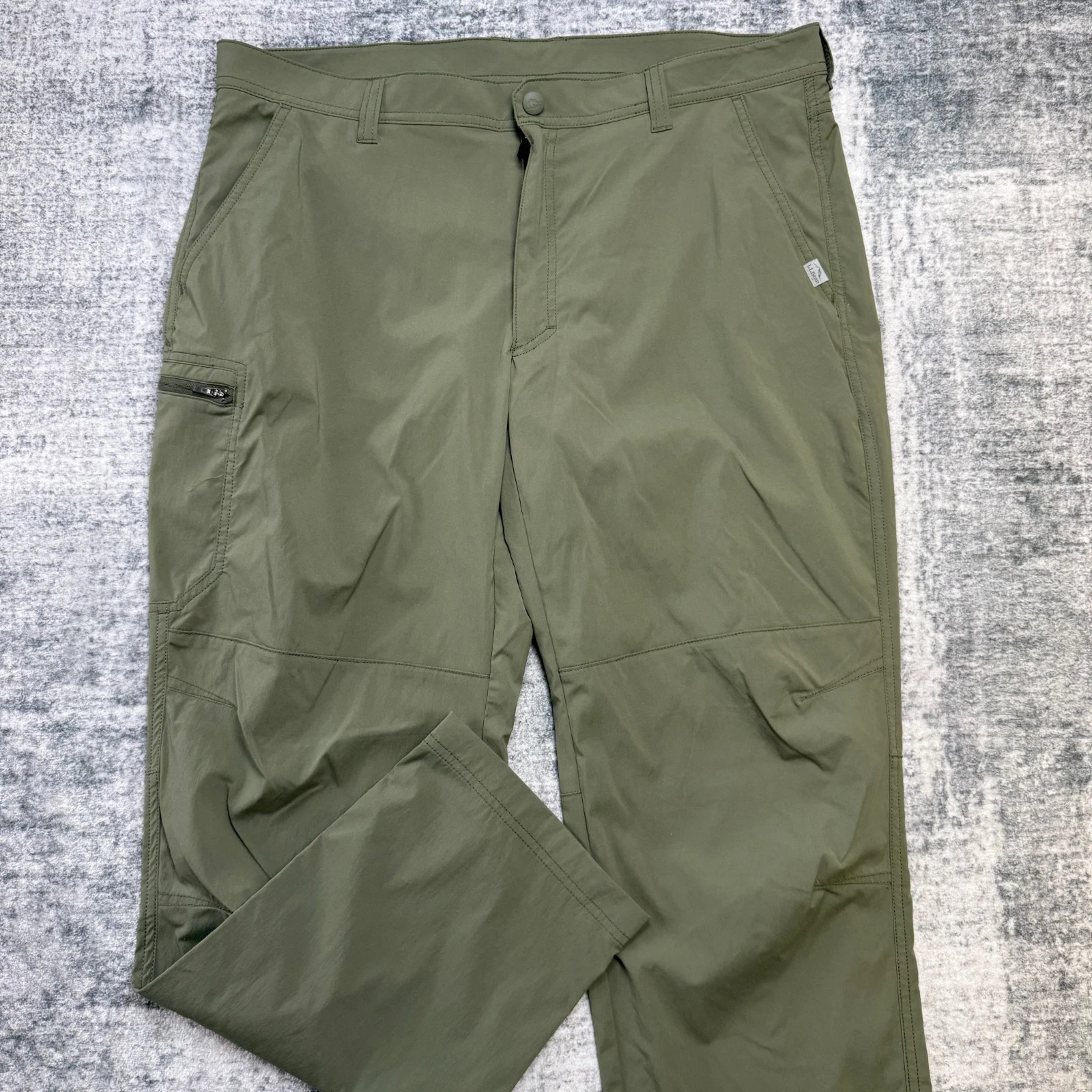 LL Bean Pants Men 38x30 Green Access Trail Cargo Nylon Stretch Hiking Travel UPF