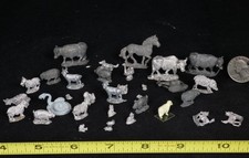 Vintage Metal  Few Plastic 25-28mm Scale Ral Partha Grenadier Irregular Animals