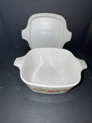 CorningWare Spice of Life square casserole with matching white lid 2.25 Cup.