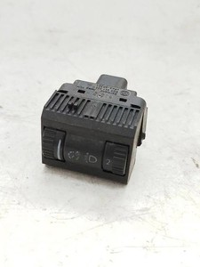 VW POLO AW1, BZ1, AE1 Schalter zur Einstellung der Scheinwerferhöhe 32002939