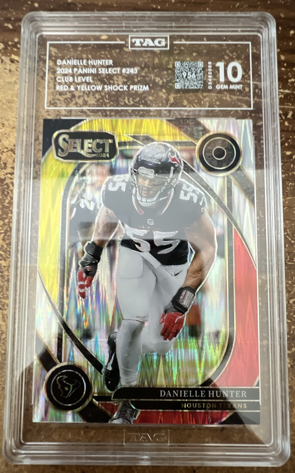 2024 Panini Select - Club Level Danielle Hunter #243 Red & Yellow Shock Prizm