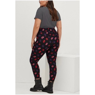 Torrid Women s Sz M/L NWT Black Pixie Pants Pocket Stretch Ponte Luxe Lips