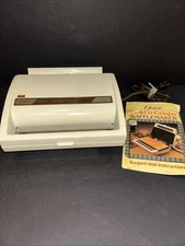 Oster Gold 'N Crispy Belgian Waffle Maker Beige Color Tested Vtg Model 718-o6b