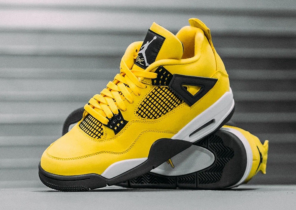 Nike Air Jordan 4 Retro 