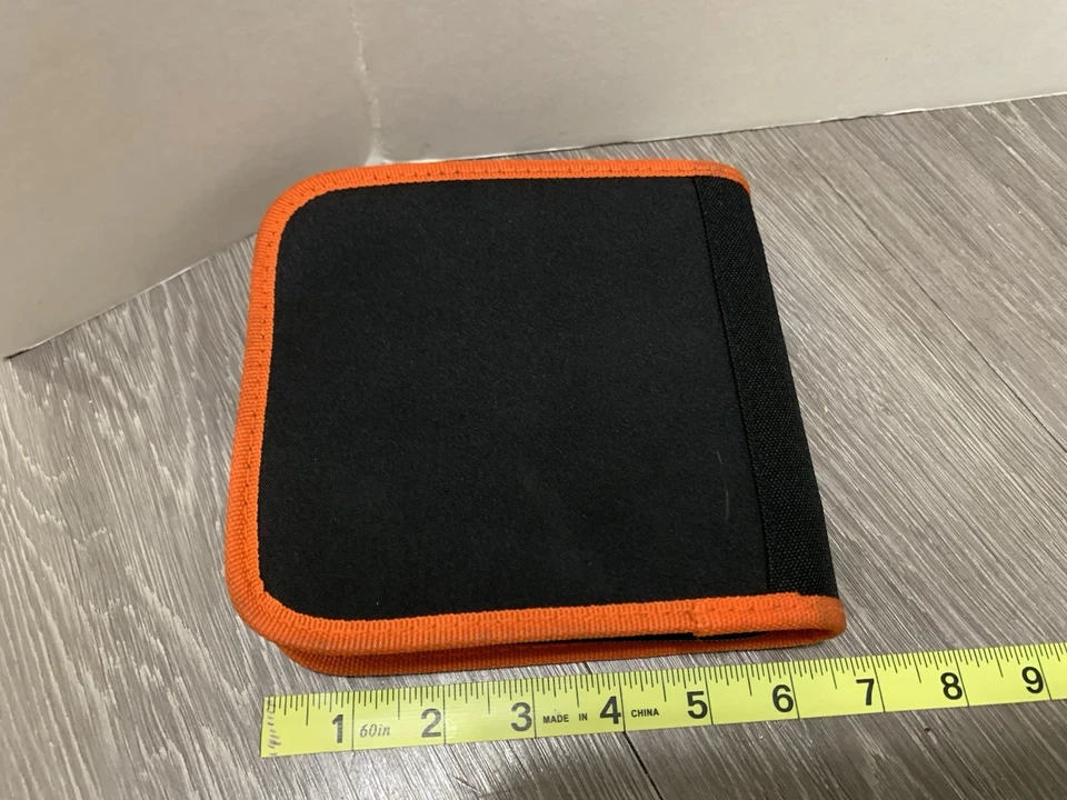 Estuche CD Naranja Y Negro Foto 4 de 4