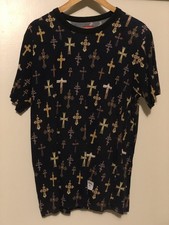 Supreme Men&rsquo;s T Shirt Black with Gold Colored Crosses L - XL